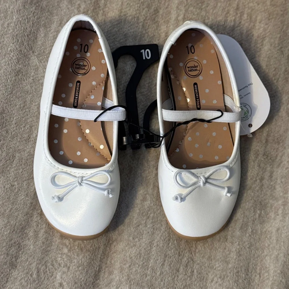 New Girls White Pearlized Ballet Flats Memory Foam Size 10 Toddler Girls Wonder